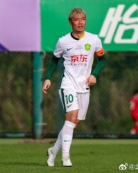 炸金花-今天下午，北京国安进行在海口冬训阶段的第一场队内教学赛
